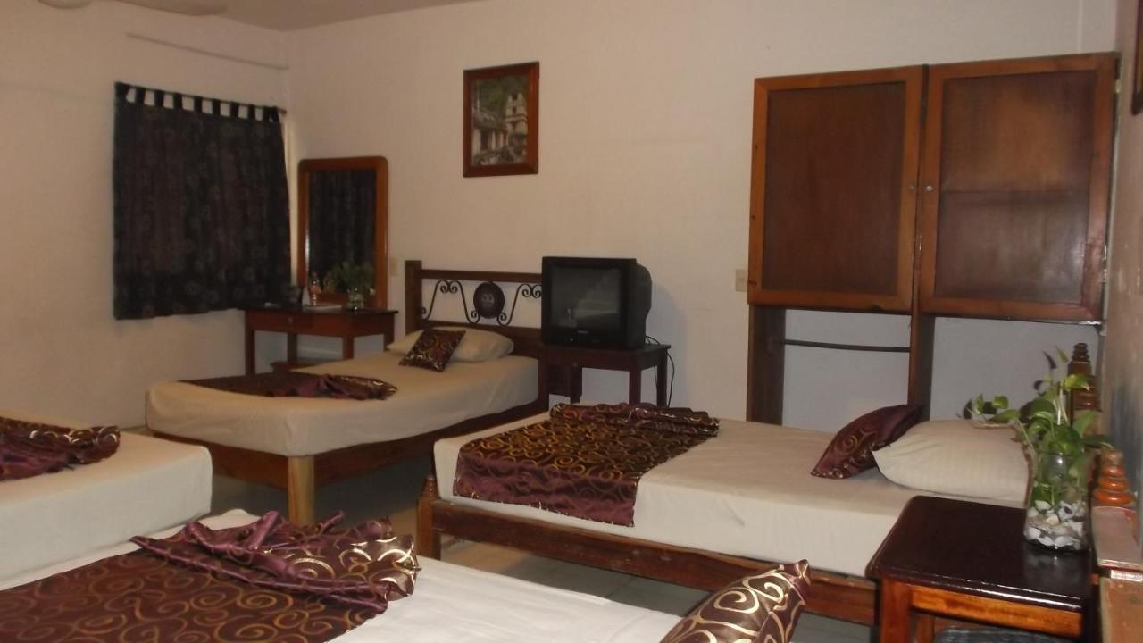 Hotel Canek Palenque Kültér fotó