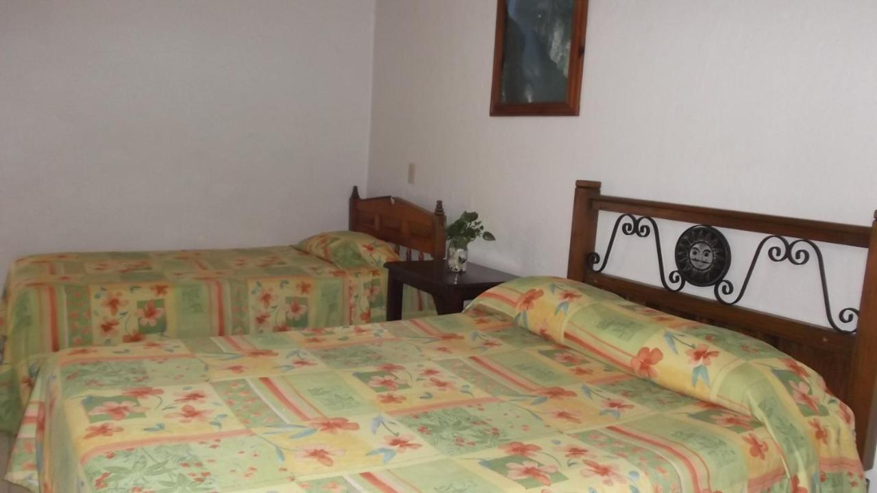 Hotel Canek Palenque Kültér fotó